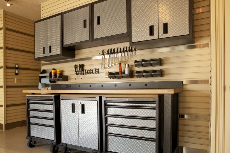 Cabinet Glazing Service in Cincinnati, OH
